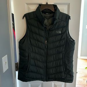 North Face Vest Size XL
